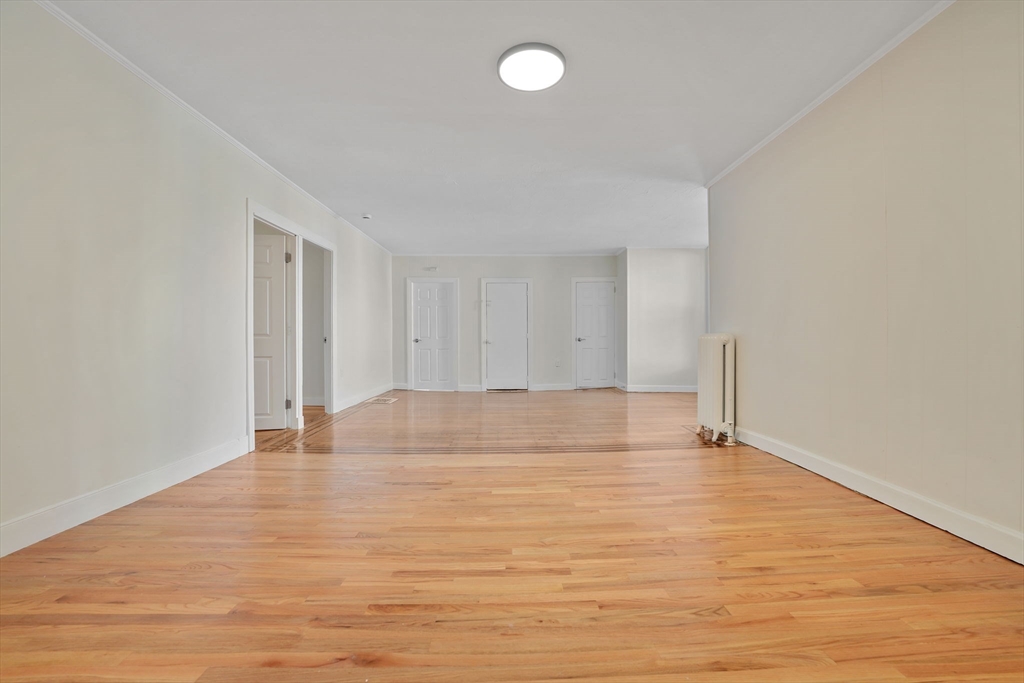 146 Franklin St, Fall River