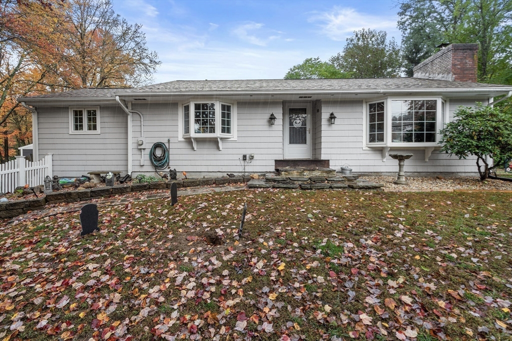 425 Pleasant St, Marlborough