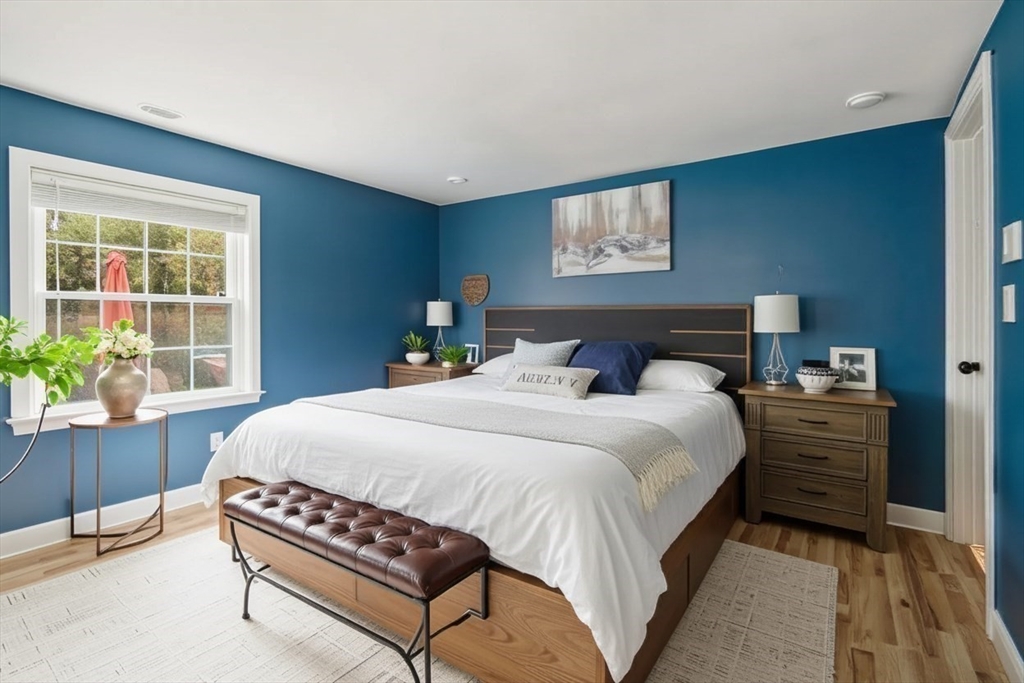425 Pleasant St, Marlborough