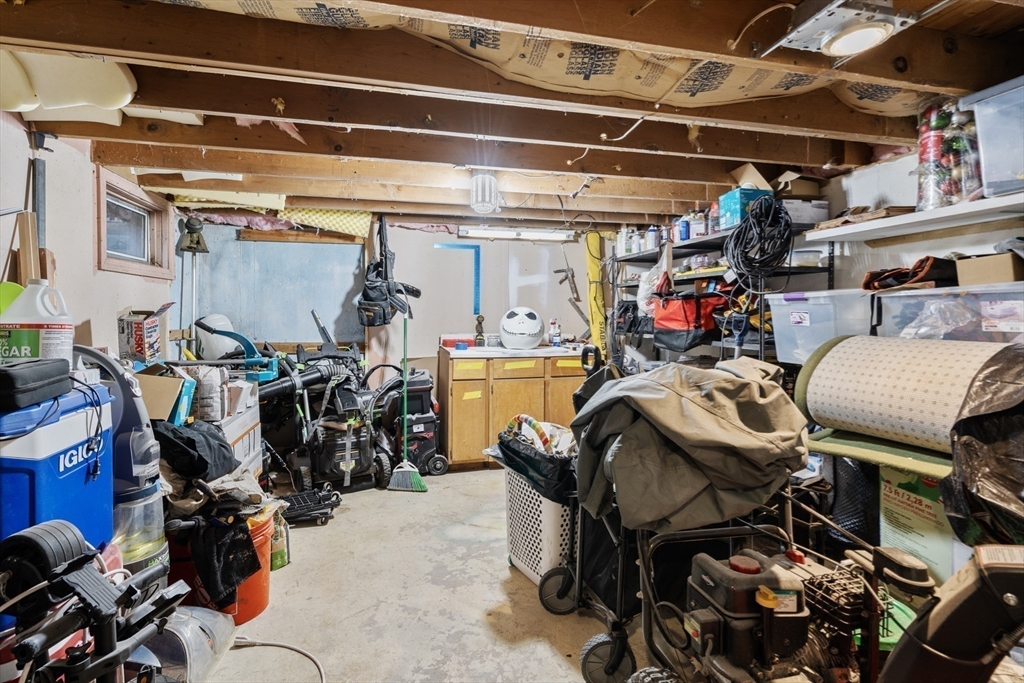 425 Pleasant St, Marlborough