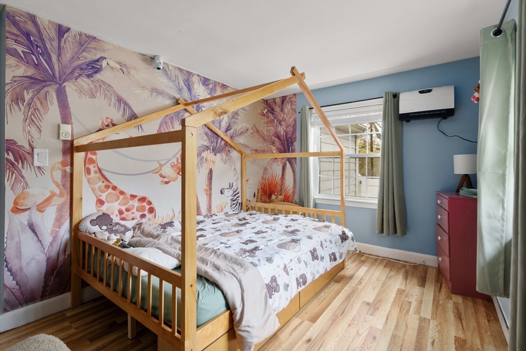 425 Pleasant St, Marlborough