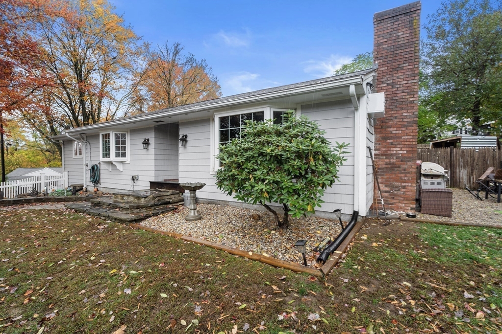 425 Pleasant St, Marlborough