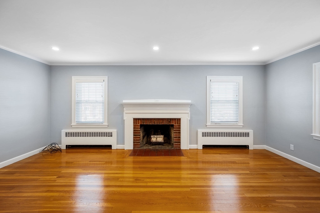 438 Central Ave # 2