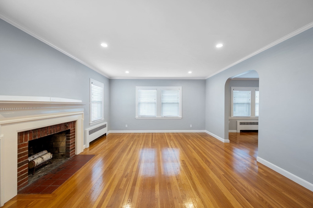 438 Central Ave # 2