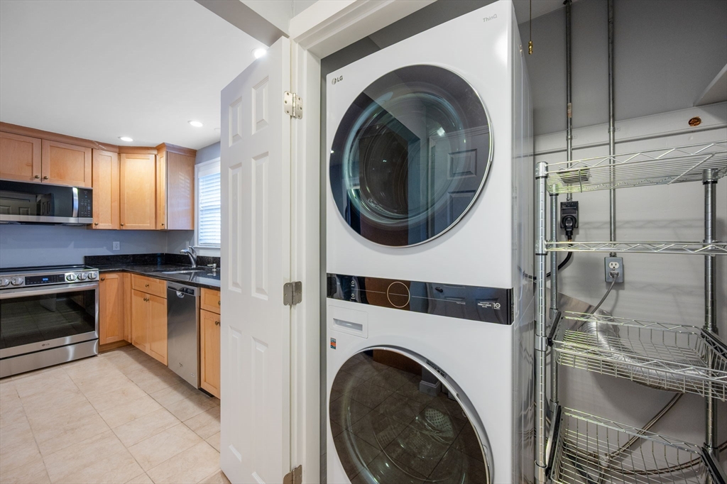438 Central Ave # 2