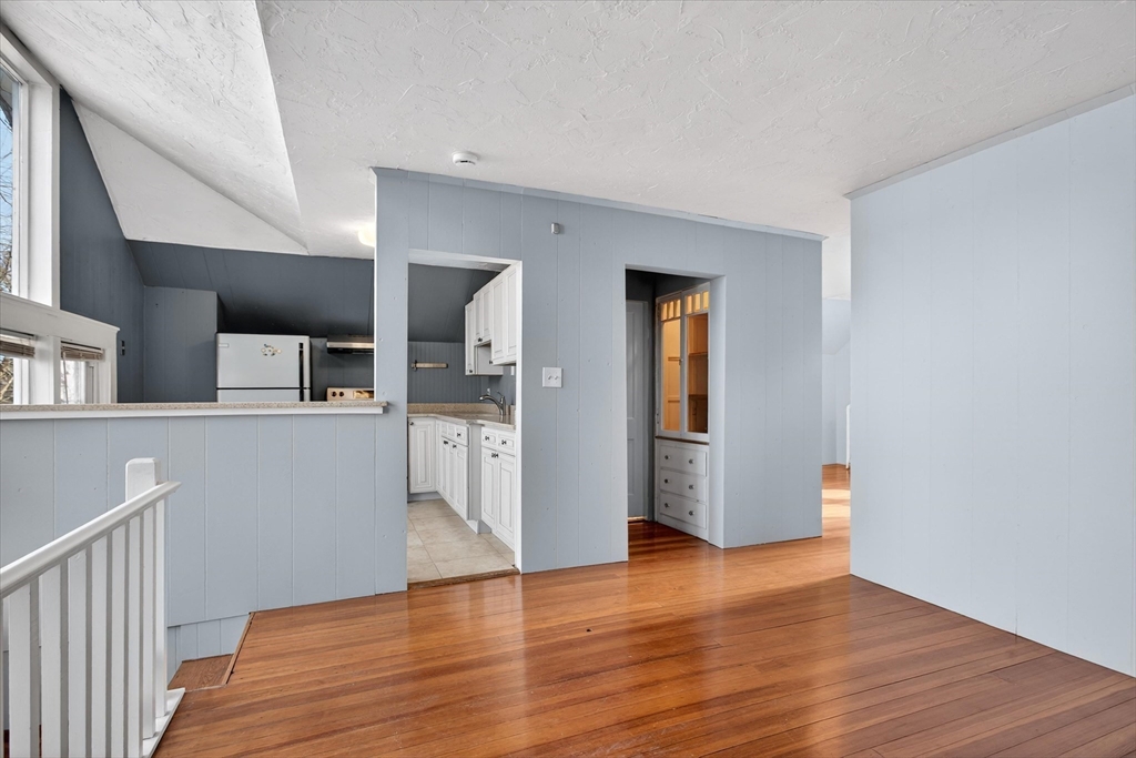 306 Edge Hill Road # R