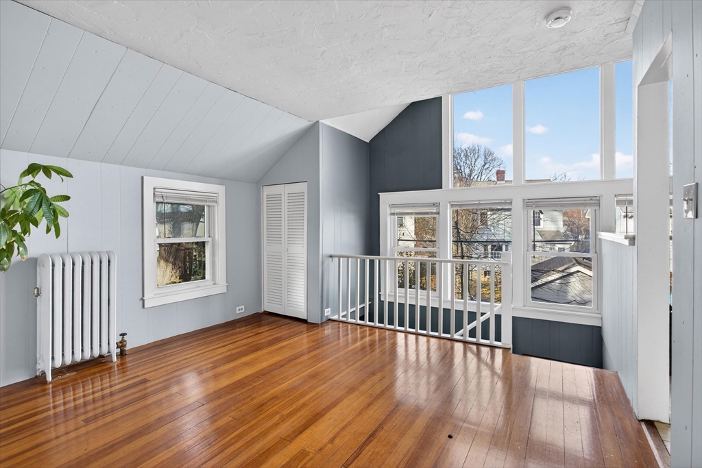 306 Edge Hill Road # R