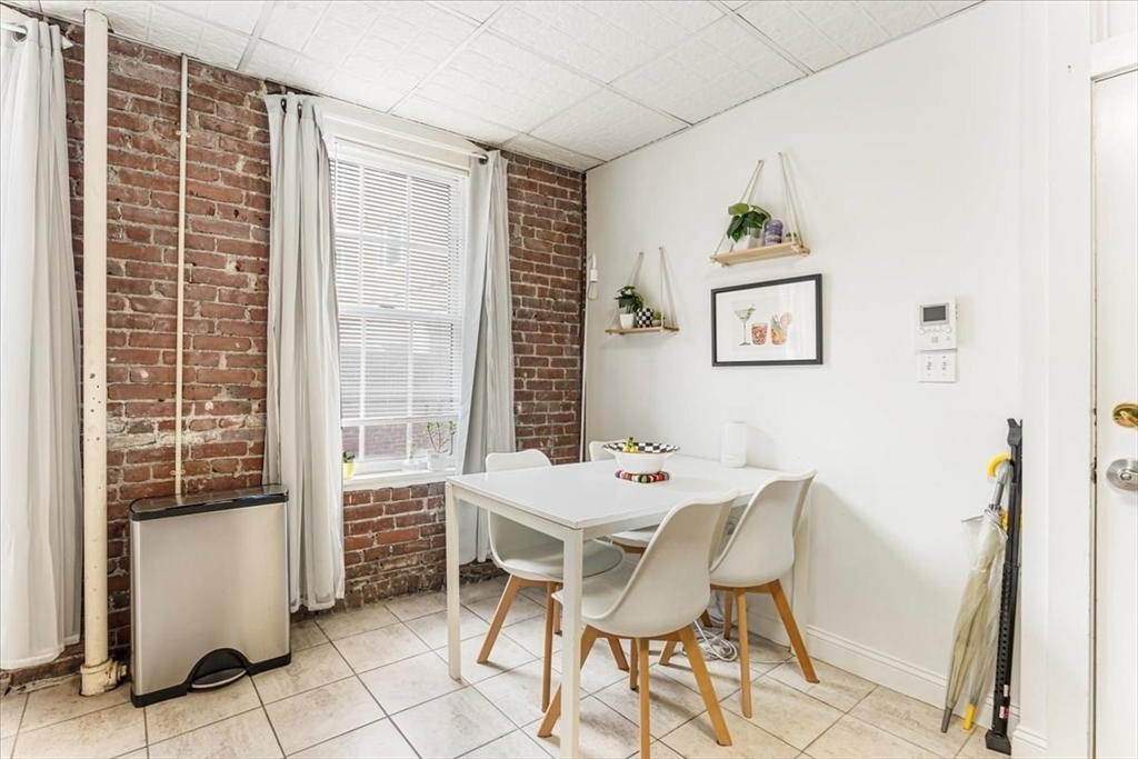 19 Harris Street # 1