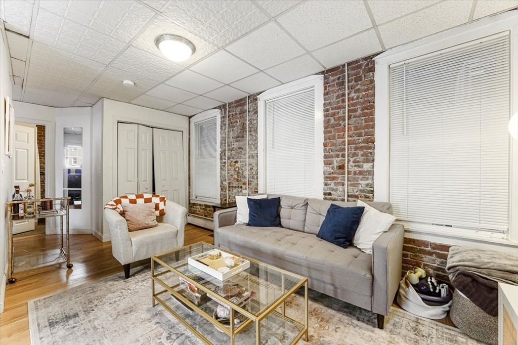 19 Harris Street # 1