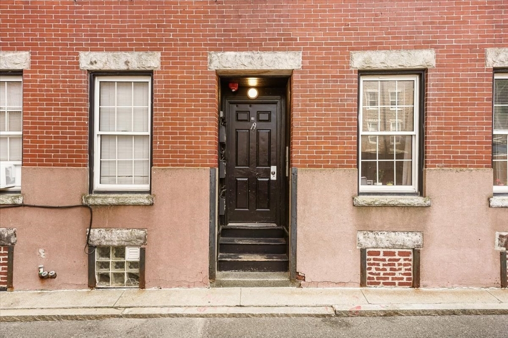 19 Harris Street # 1