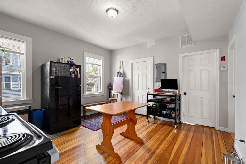 170 Allston St # 2