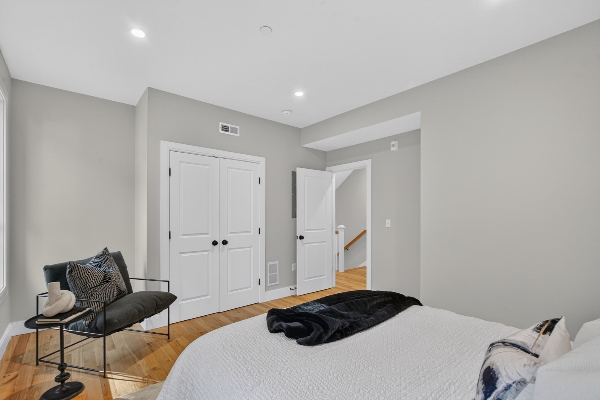 123-125 Centre Street # 6