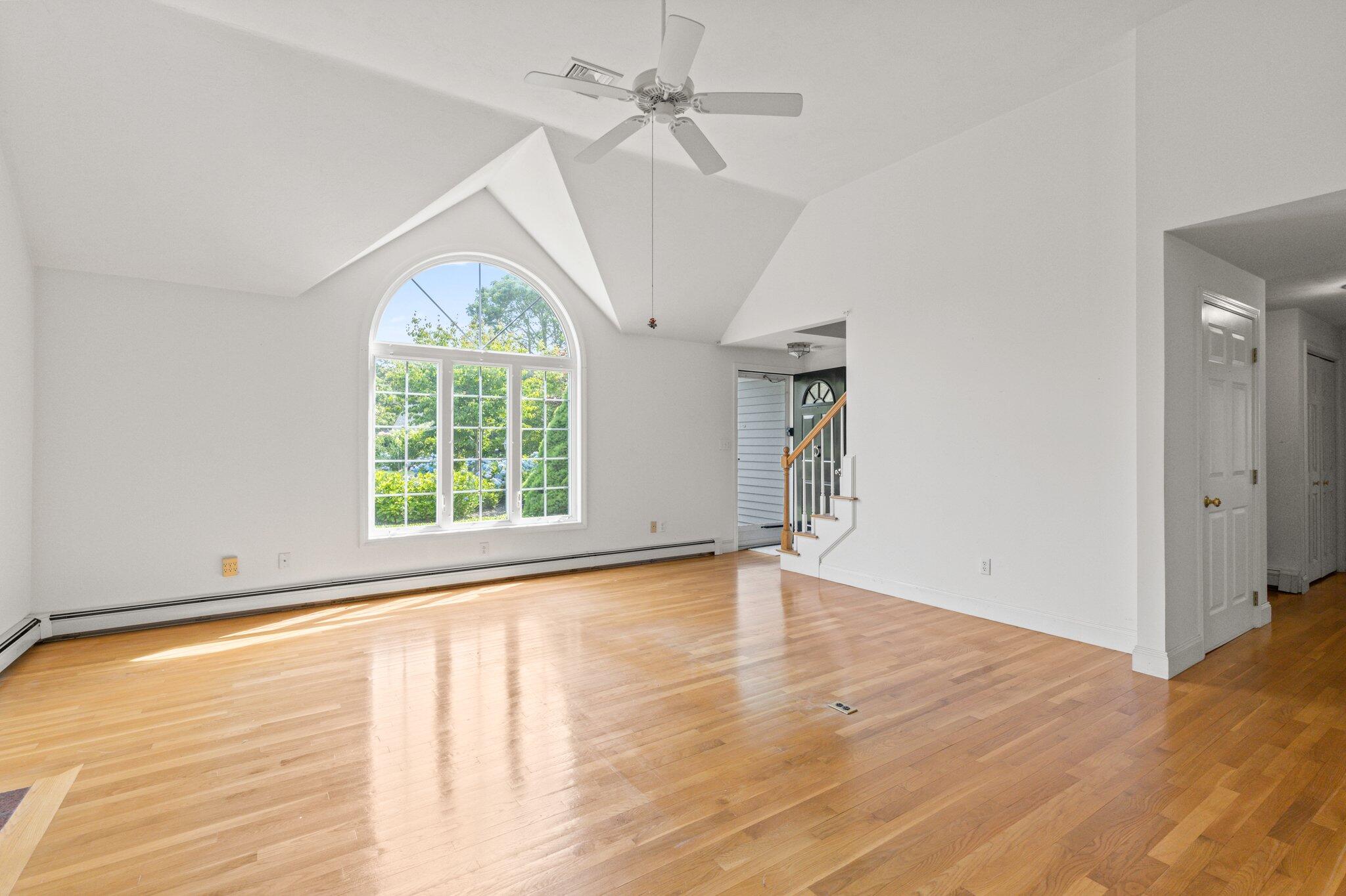 10 Dundee Circle