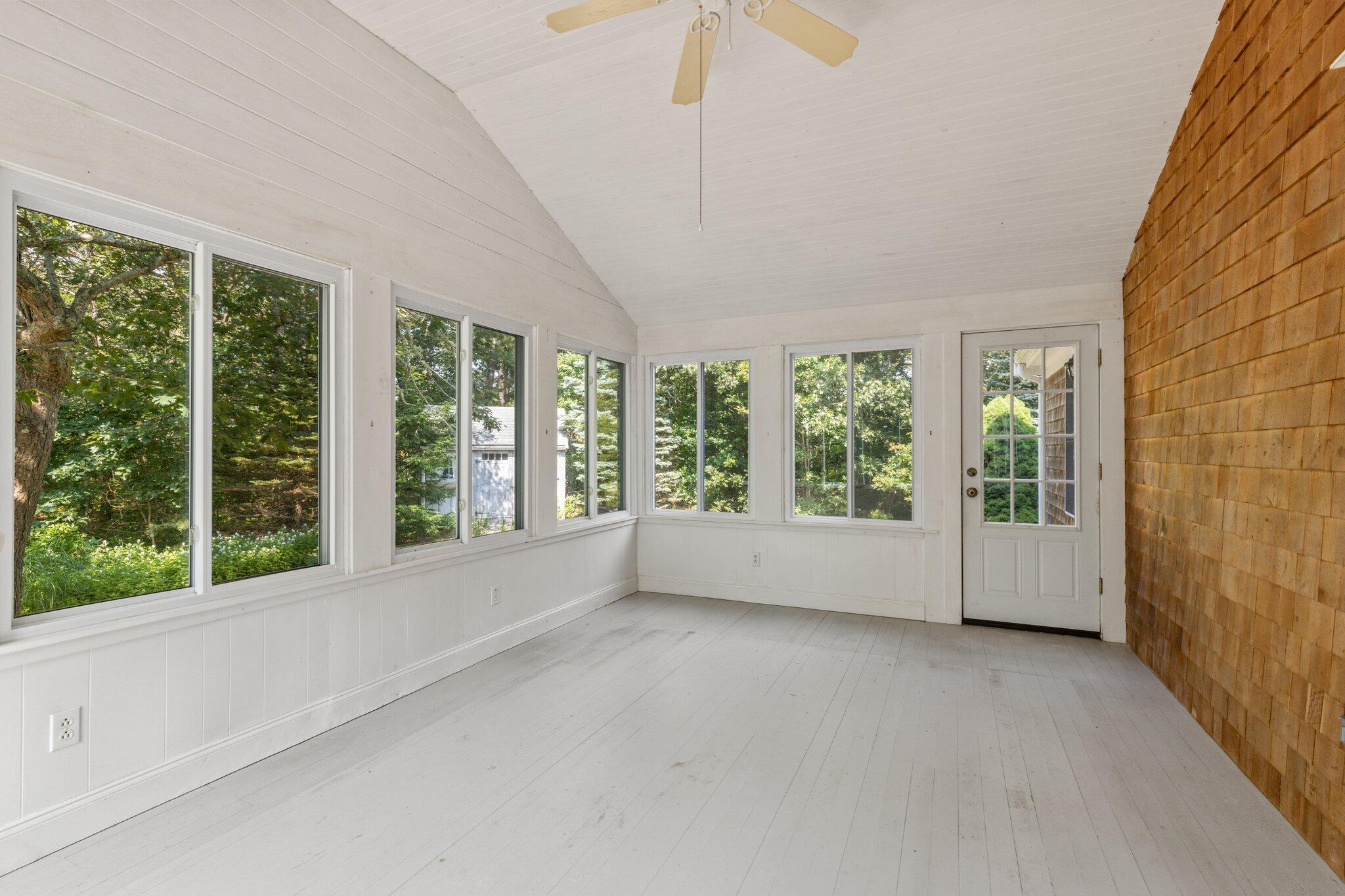 10 Dundee Circle