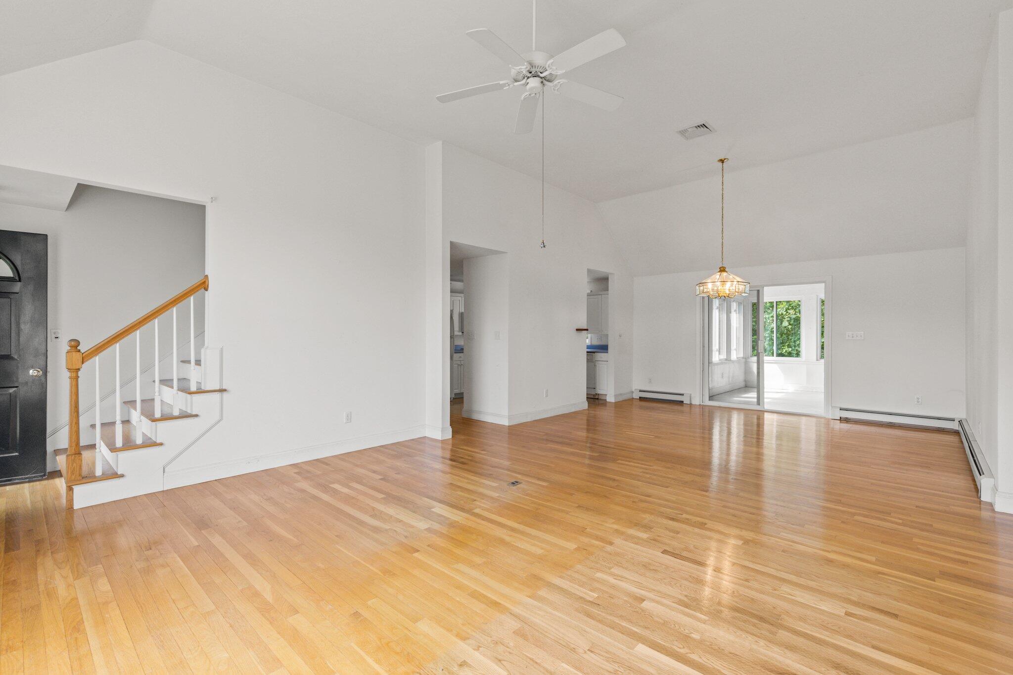 10 Dundee Circle