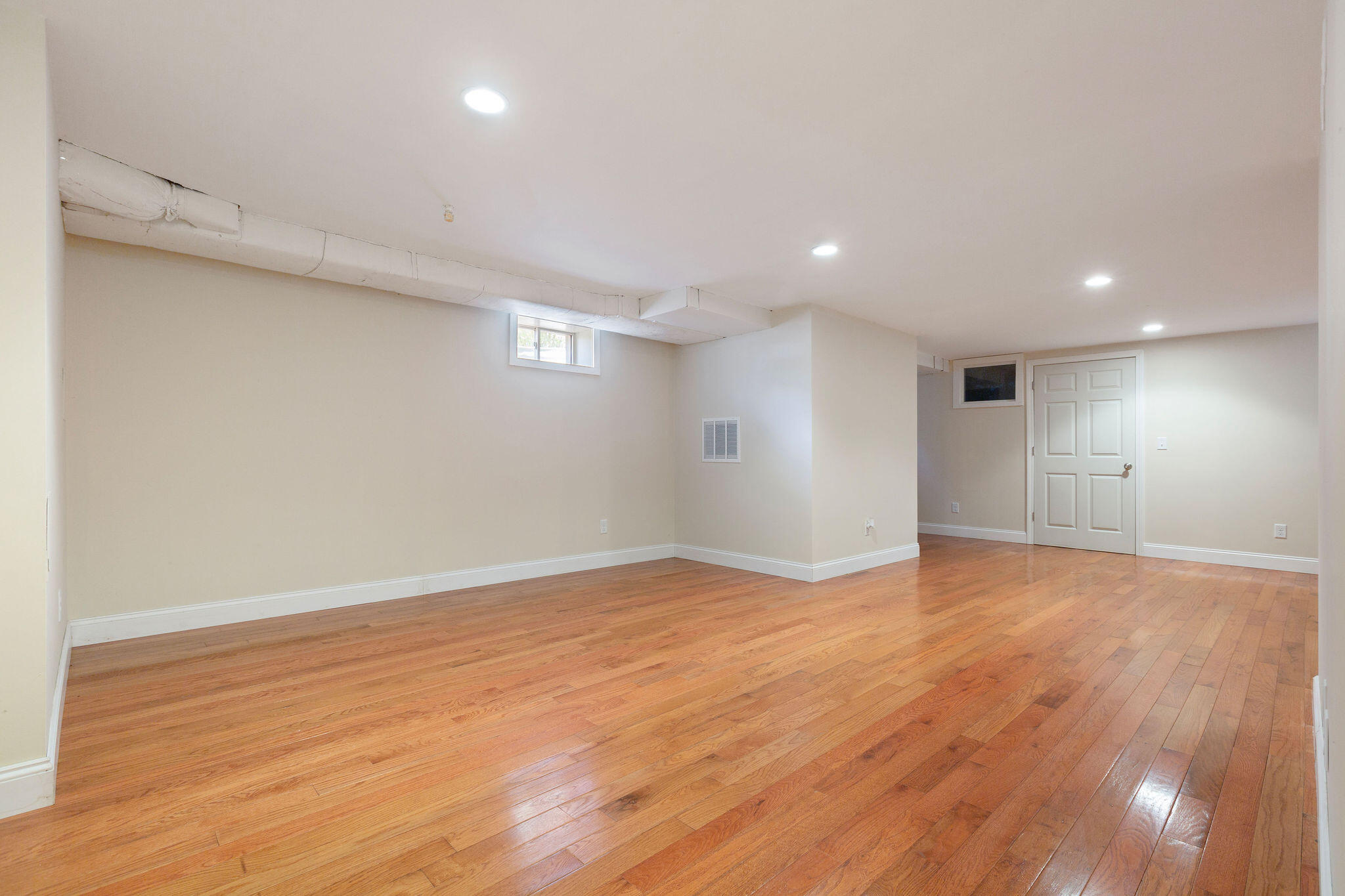 121 Camp Street # 137