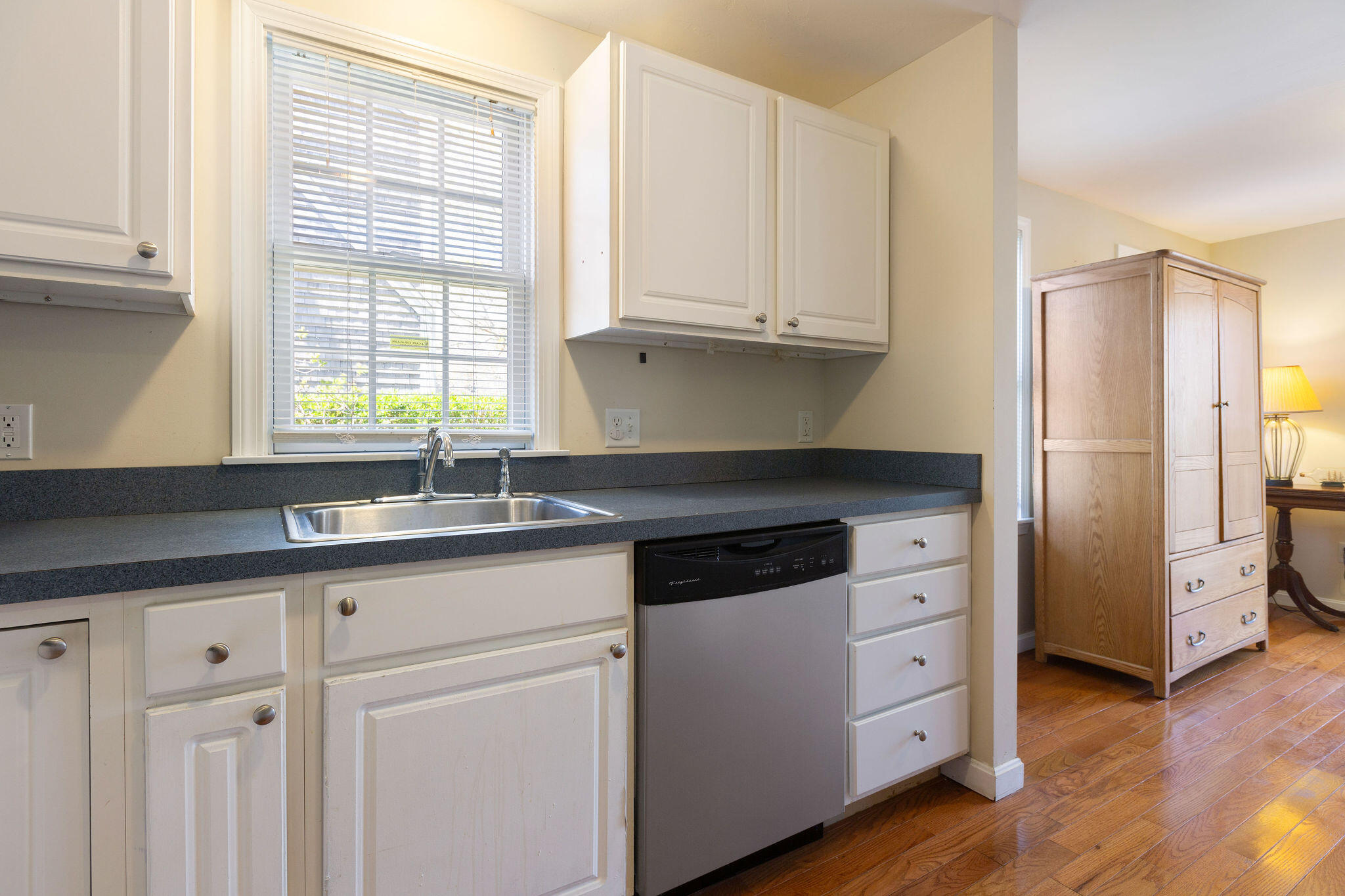 121 Camp Street # 137