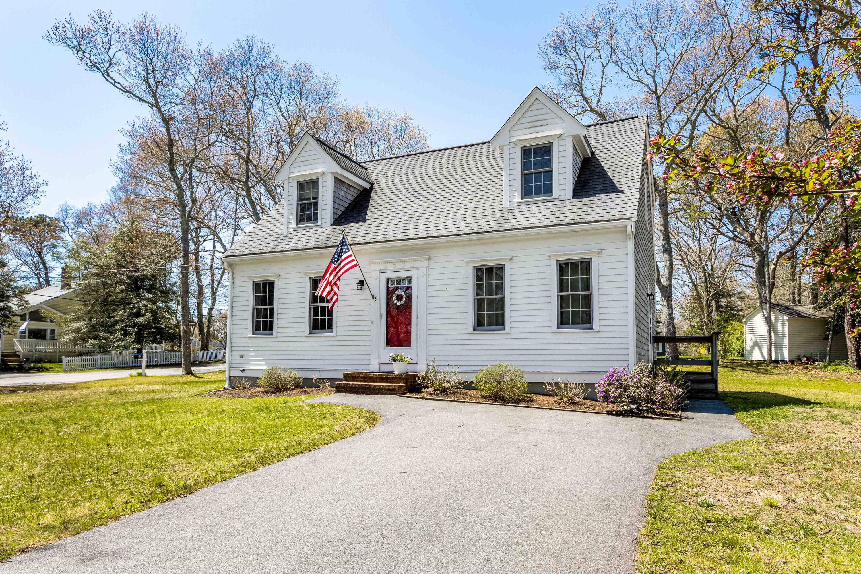 5 Raspberry Lane