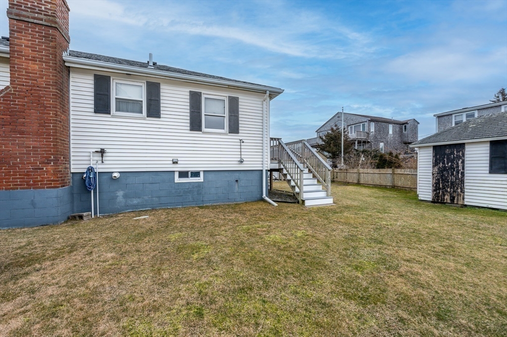 90 Town Neck Rd