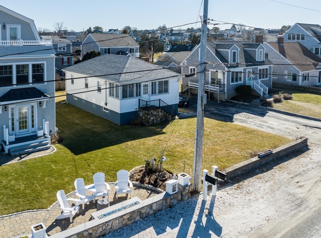 90 Town Neck Rd