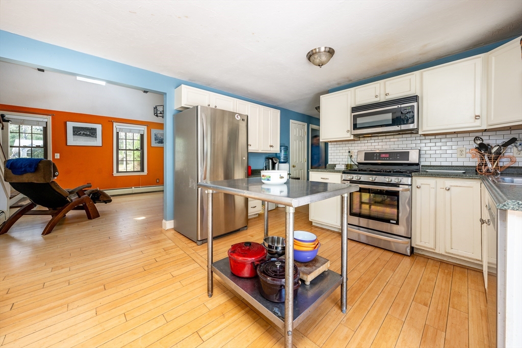 128 Bridle Path