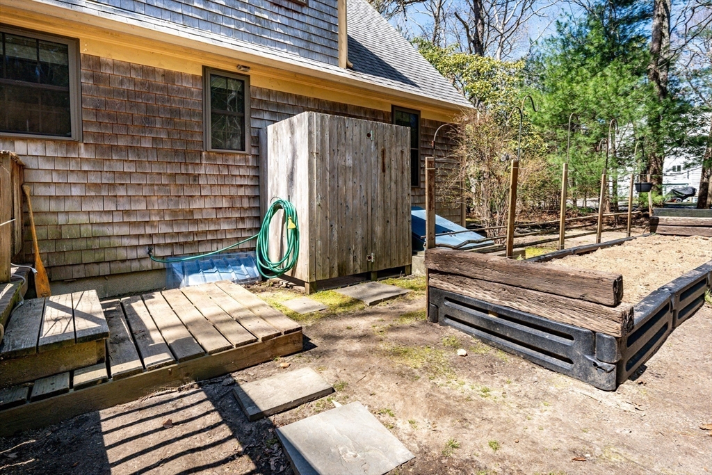 128 Bridle Path
