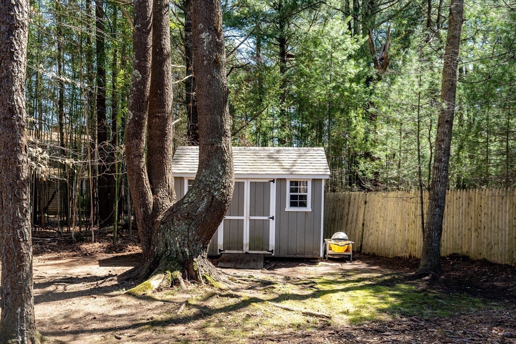 128 Bridle Path