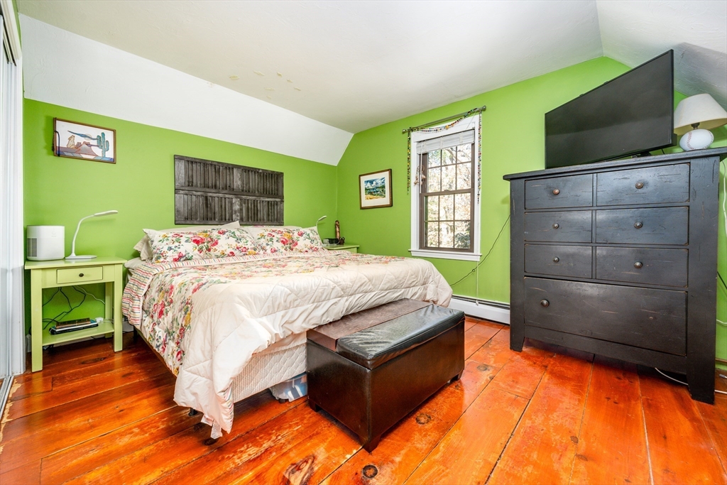 128 Bridle Path