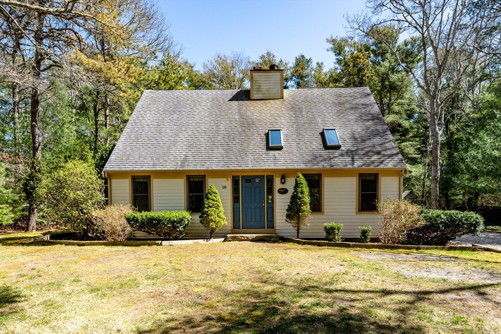 128 Bridle Path