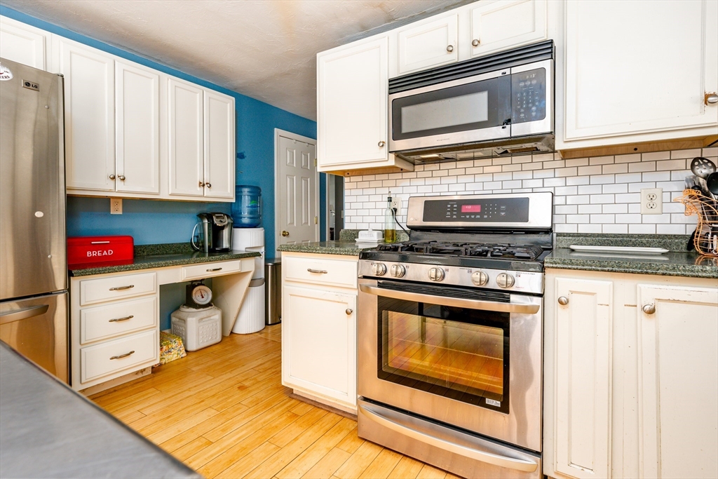 128 Bridle Path