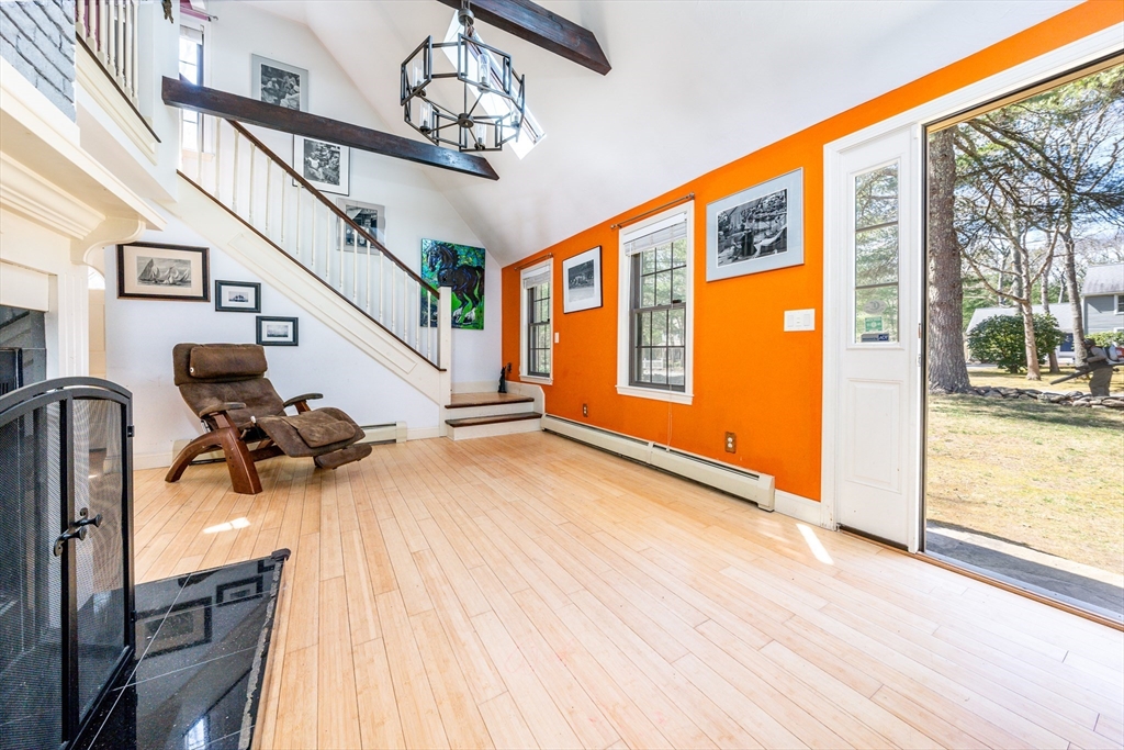 128 Bridle Path