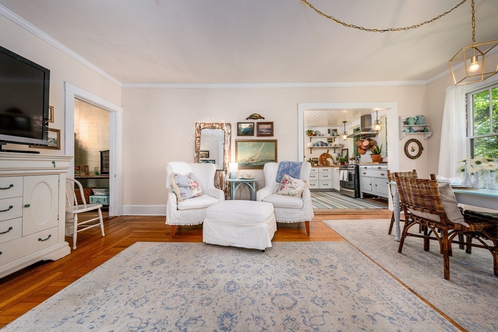 48 Puritan Rd