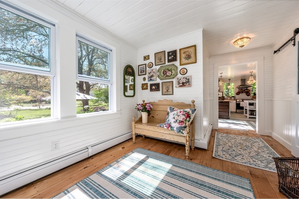 48 Puritan Rd