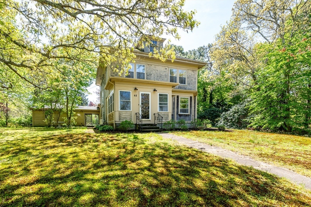 48 Puritan Rd
