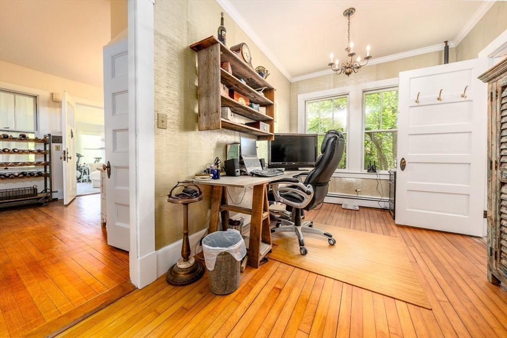 48 Puritan Rd
