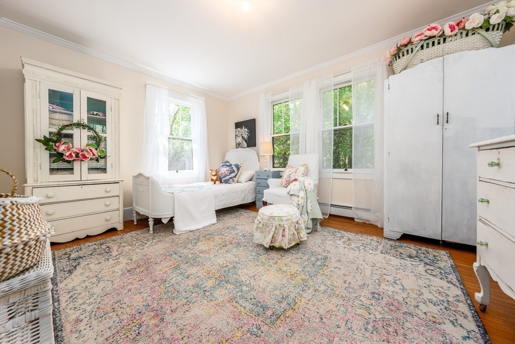 48 Puritan Rd
