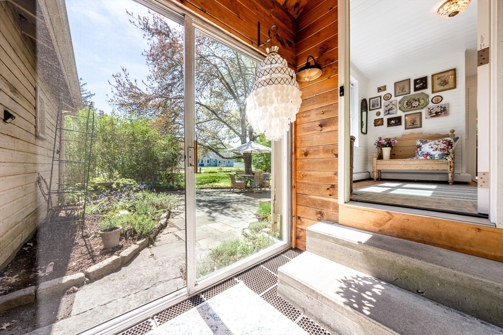 48 Puritan Rd