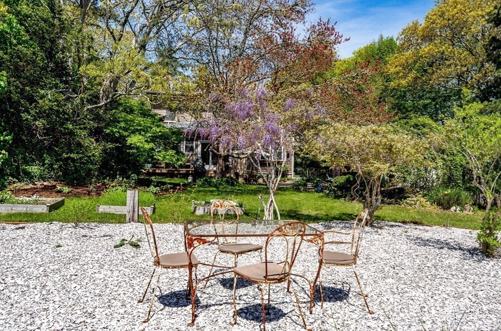 48 Puritan Rd