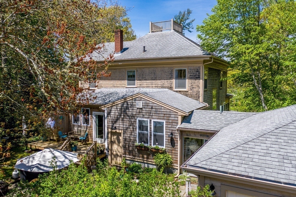 48 Puritan Rd
