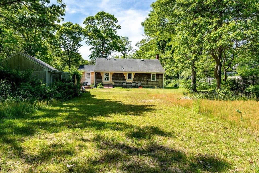 24 Lowell Dr