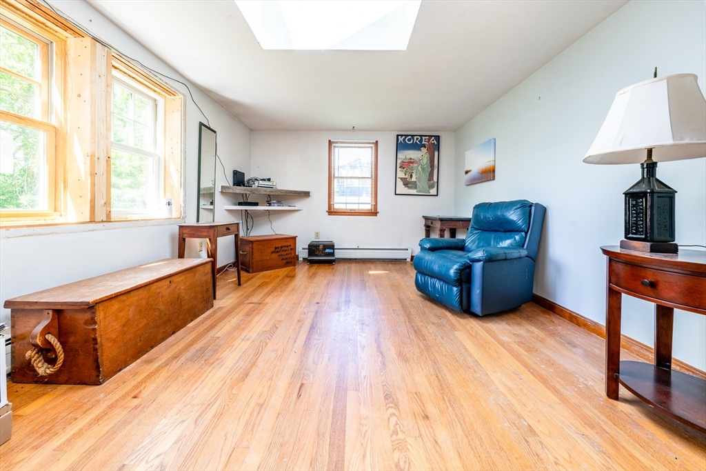 24 Lowell Dr