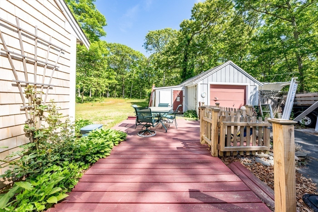 24 Lowell Dr