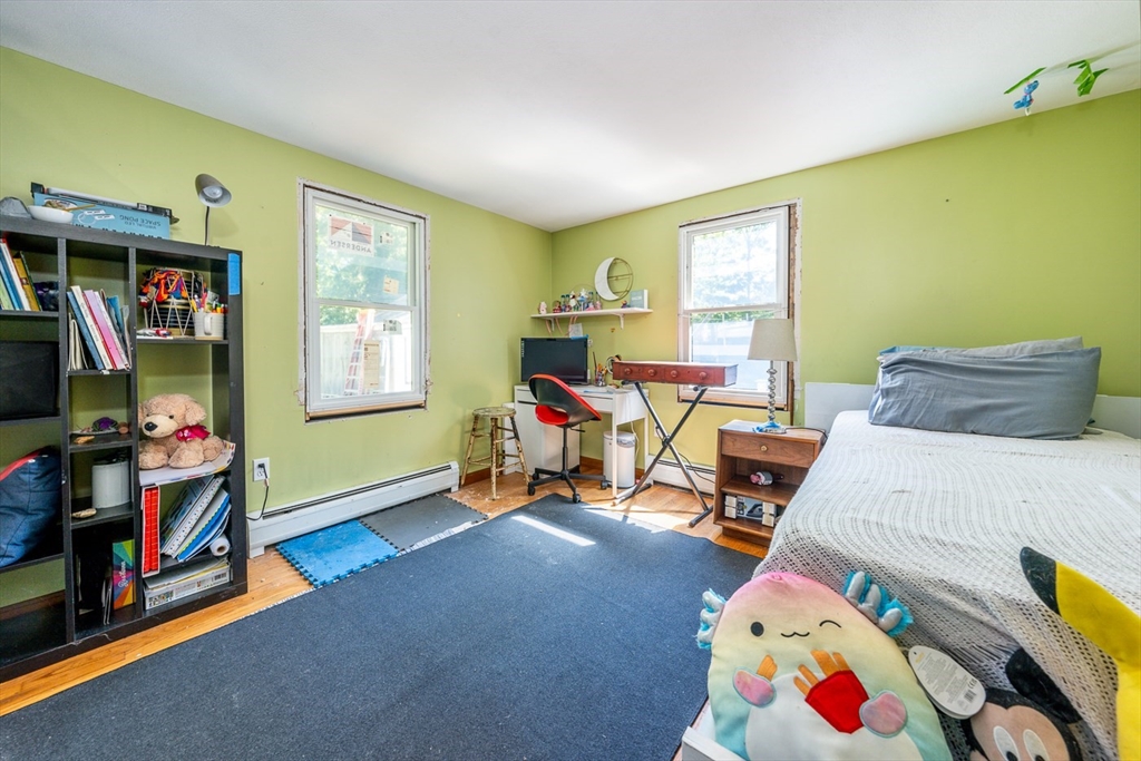 24 Lowell Dr