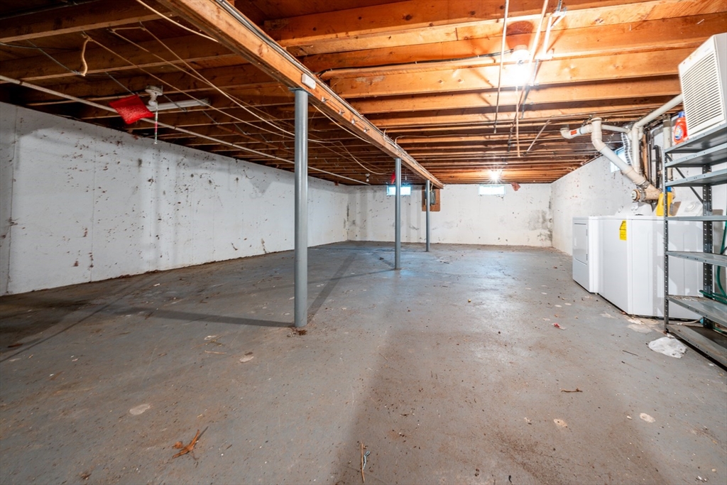 3 Phyllis Dr