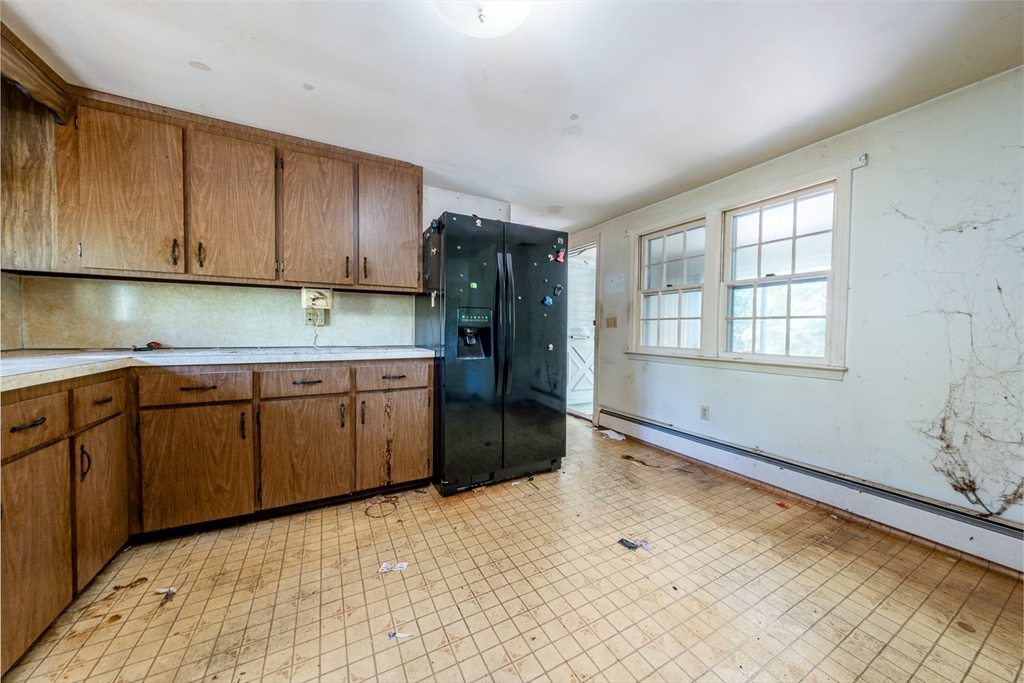 3 Phyllis Dr