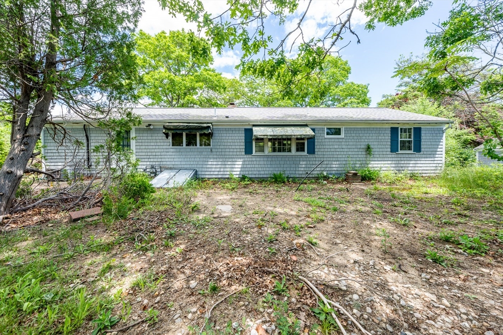 3 Phyllis Dr