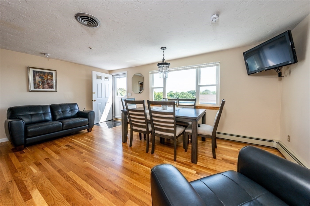 60 Broadway St # 10