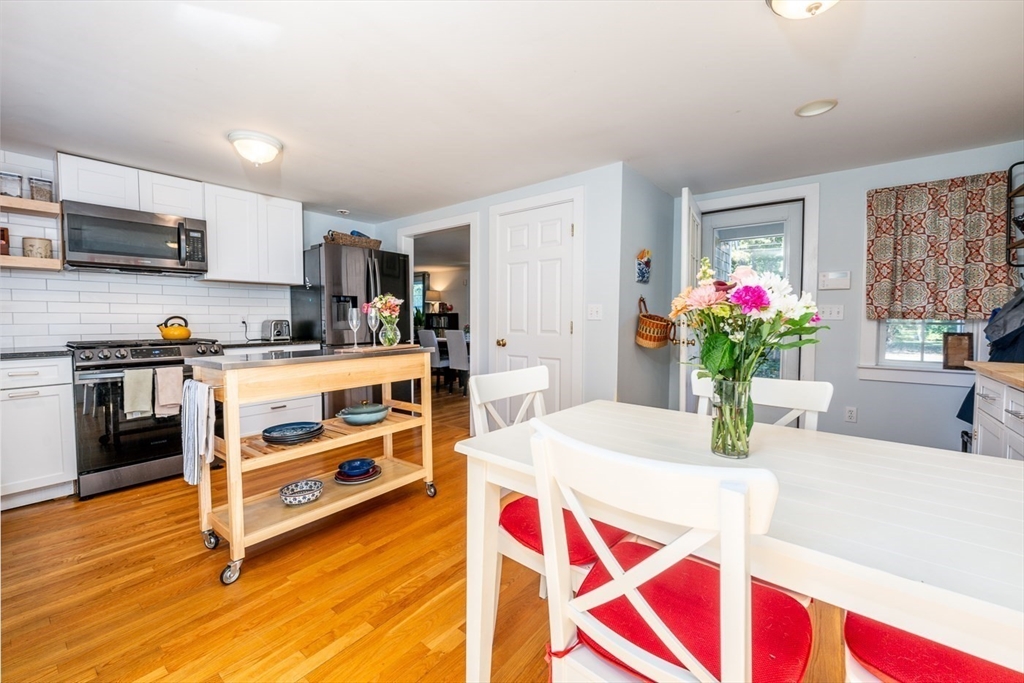 80 Dunns Pond Rd
