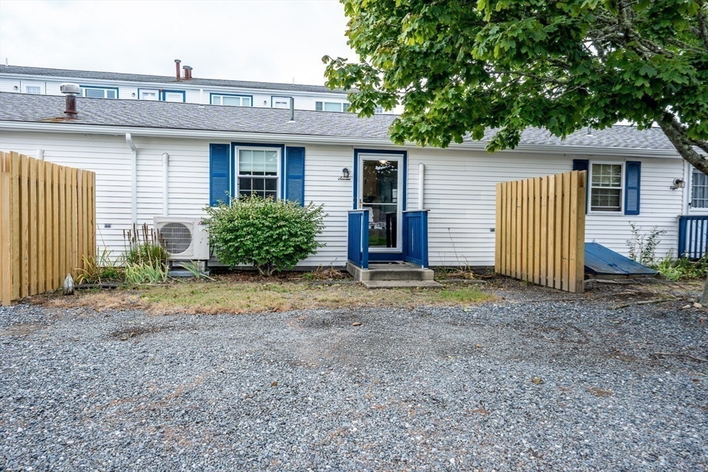 60 Broadway St # 7