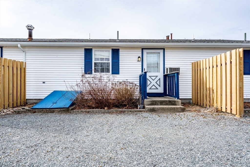 60 Broadway St # 5